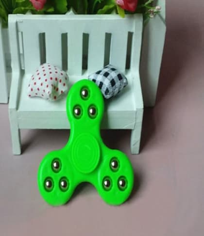 Plastic Ball Bearing Fidget Spinner, Long Spin